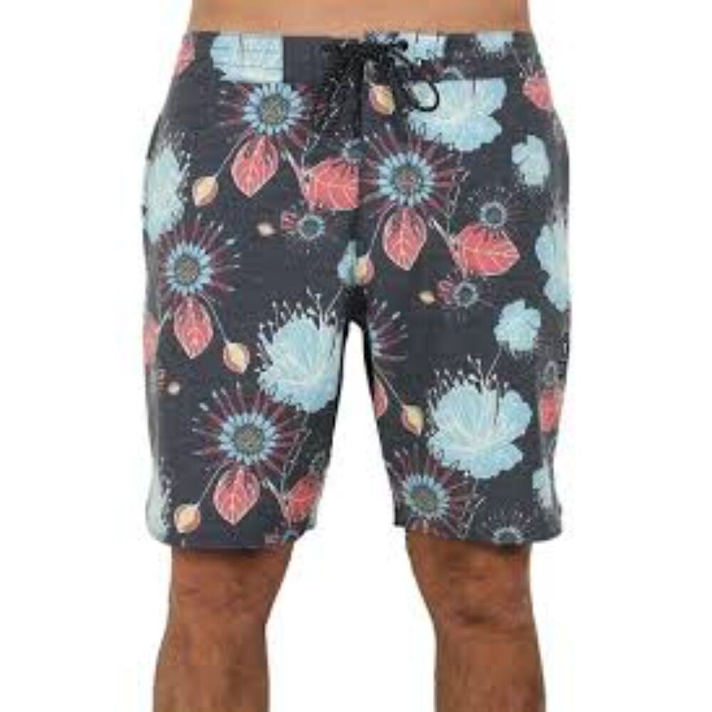 VISSLA Men's Floral Boardshorts Size 32